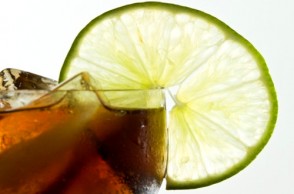 Diet Soda Drinkers: Is Your Habit a Health Risk?	