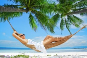 Beach vs. Ibuprofen: Which Heals Chronic Inflammation Better?