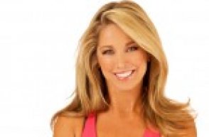 Fit in a Flash with Denise Austin