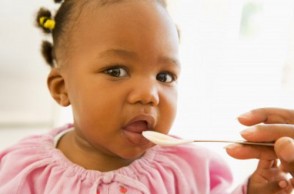 How to Choose Your Baby's First Foods