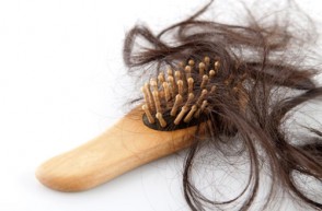 9 Reasons for Hair Loss in Women  