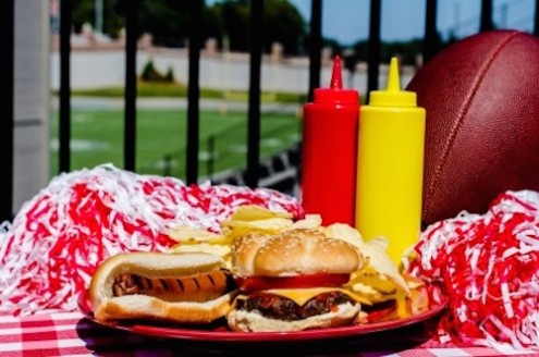 Don’t Fumble Your Diet Tailgating this Season