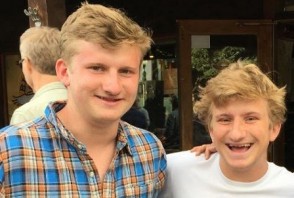 Brotherly Love: Identical Twin Saves Sibling from Kidney Failure