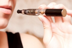 E Cigarettes: Your Child May Be in Danger